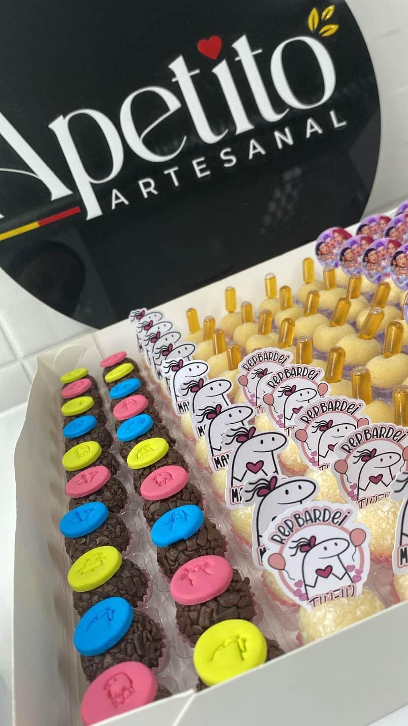 Doces Personalizados com Topper